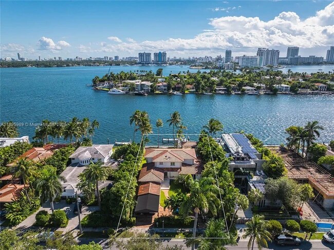 617 E Dilido Dr in Miami Beach, FL - Building Photo - Building Photo