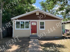 3720 W Exposition Ave in Denver, CO - Building Photo