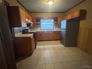 528 Ontario St in Buffalo, NY - Building Photo - Building Photo