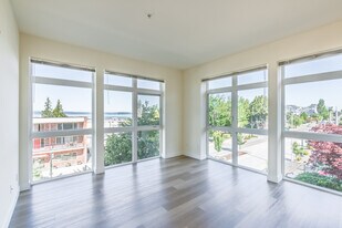 Library Place in Everett, WA - Building Photo