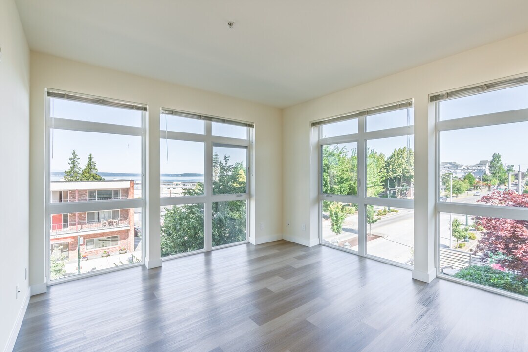 Library Place in Everett, WA - Building Photo