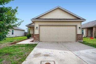 2420 Ranger Pass in Seguin, TX - Building Photo