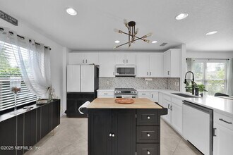 24 Hawks Harbor Rd in Nocatee, FL - Building Photo - Building Photo