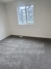 7725-7174 174 Ave NW in Edmonton, AB - Building Photo - Building Photo