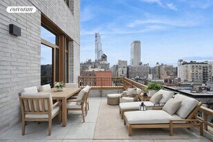 218 W 103rd St in New York, NY - Building Photo