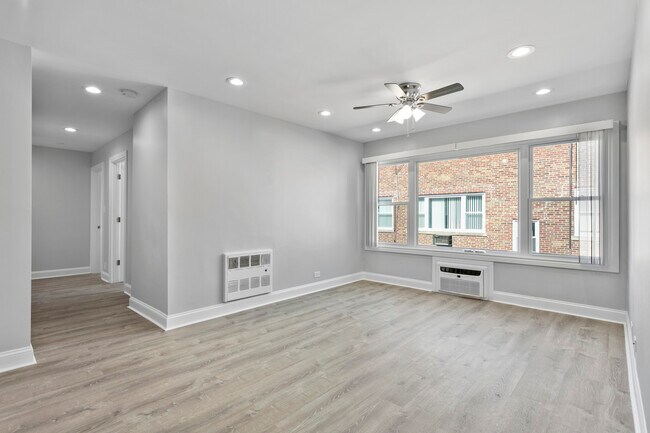 7630 N Eastlake Terrace in Chicago, IL - Building Photo - Building Photo