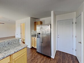 11762 Elizabeth Cir in Thornton, CO - Building Photo - Building Photo