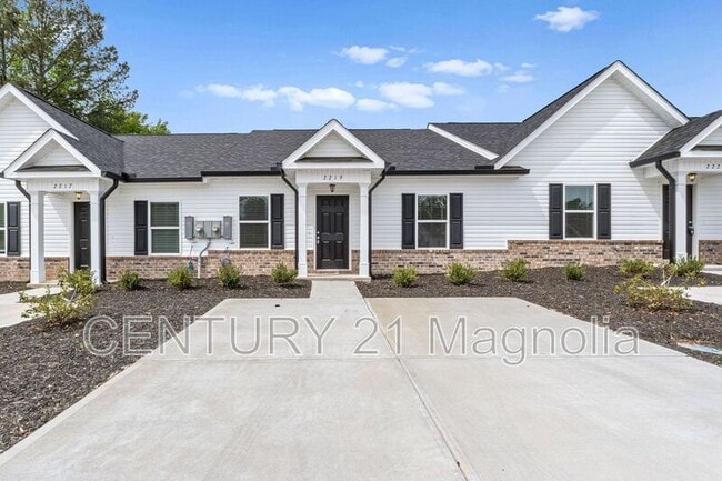 property at 2219 Archer Ln