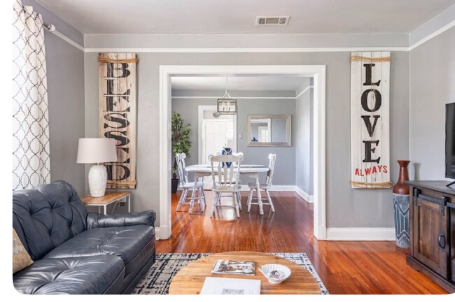 3117 Touro St in New Orleans, LA - Building Photo - Building Photo