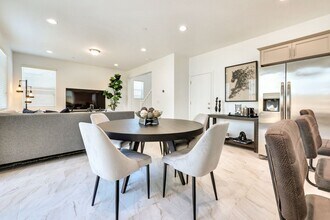 2980 E Escarpa Dr in Fresno, CA - Building Photo - Building Photo