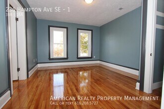 236 Hampton Ave SE in Grand Rapids, MI - Building Photo - Building Photo