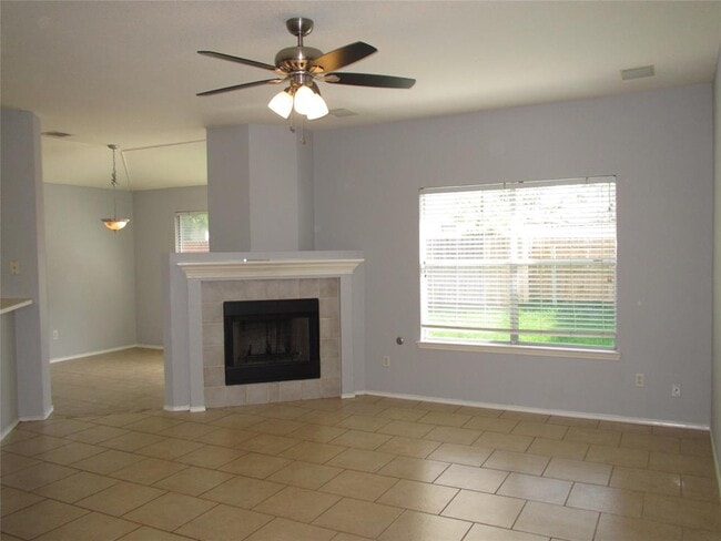 1007 Mohican St in Round Rock, TX - Building Photo - Building Photo