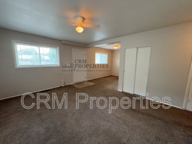 5902 Mendota Dr in Kokomo, IN - Building Photo - Building Photo