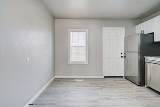 3005 Cashion Pl in Oklahoma City, OK - Building Photo - Building Photo