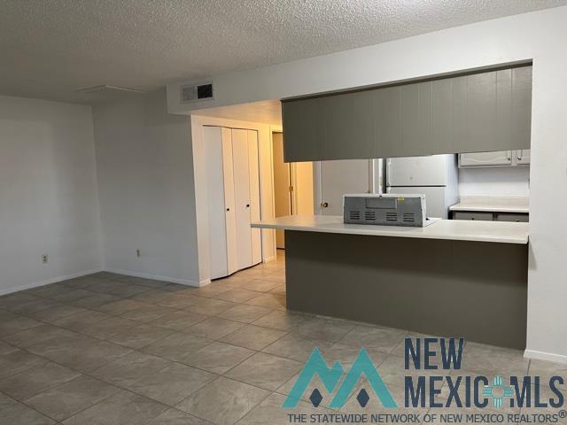 1421 S Tennyson Dr in Deming, NM - Building Photo - Building Photo