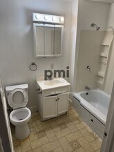 2035 E William St in Decatur, IL - Building Photo - Building Photo