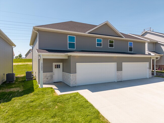 property at 5205 Silver Mill Dr