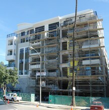 Kingsley Villa in Los Angeles, CA - Building Photo - Building Photo