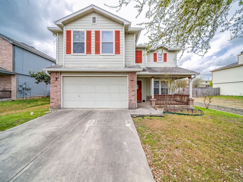 149 Kaylee Chase in Cibolo, TX - Building Photo