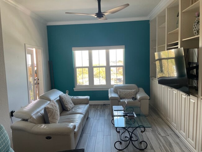 property at 100 4th Ave S
