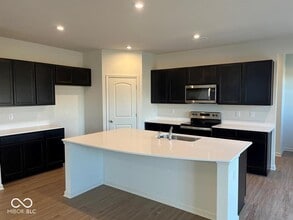 4824 Oak Hl Dr in Ulen, IN - Building Photo - Building Photo