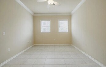 2400 McCue Rd, Unit # 262 in Houston, TX - Building Photo - Building Photo