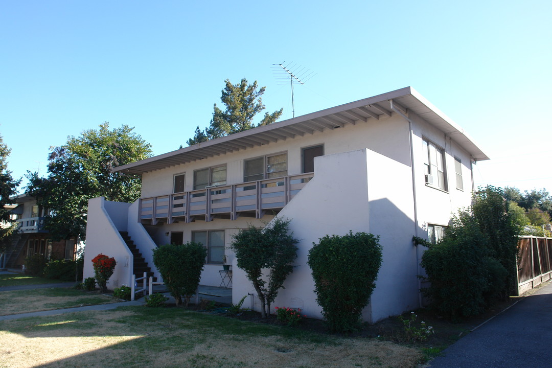 1756 Davis St in San Jose, CA - Building Photo