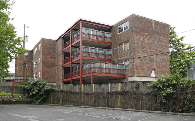 Highland Hill Apartments in Knoxville, TN - Foto de edificio - Building Photo
