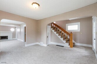 709 Pleasant View Dr in Des Moines, IA - Building Photo - Building Photo