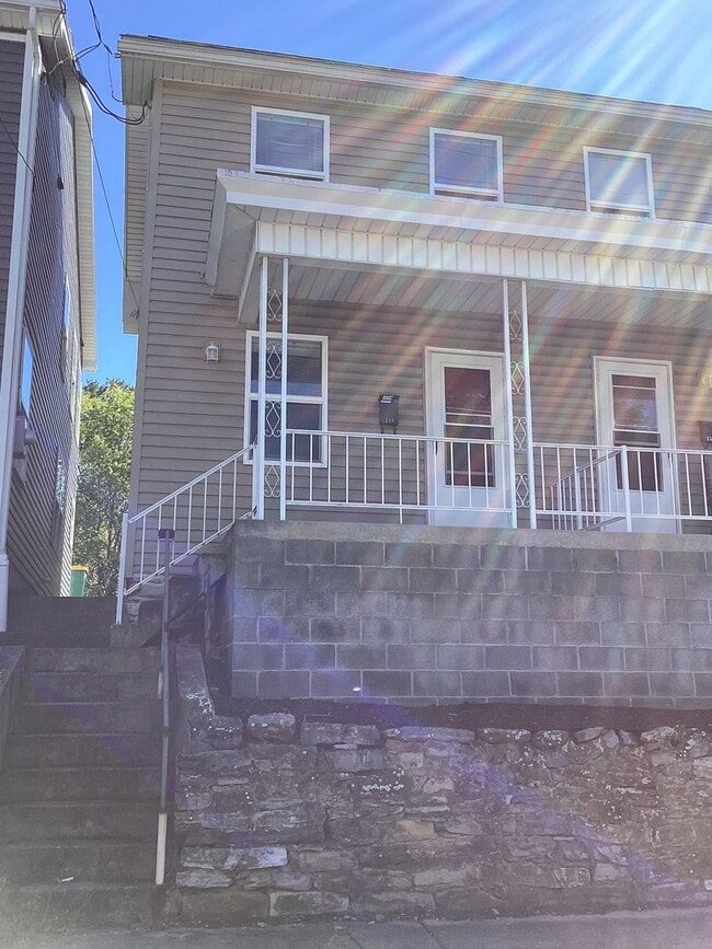property at 249-251 Ringgold St