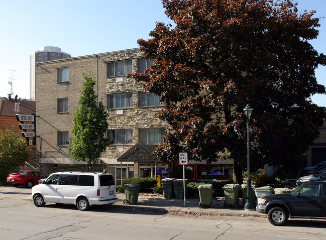 East Town in Milwaukee, WI - Foto de edificio - Building Photo