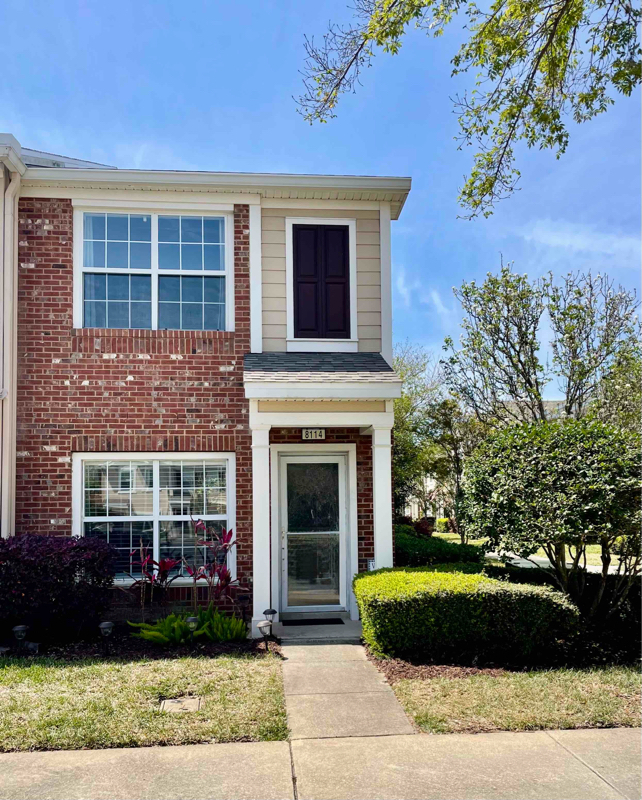 property at 8114 Summer Gate Ct