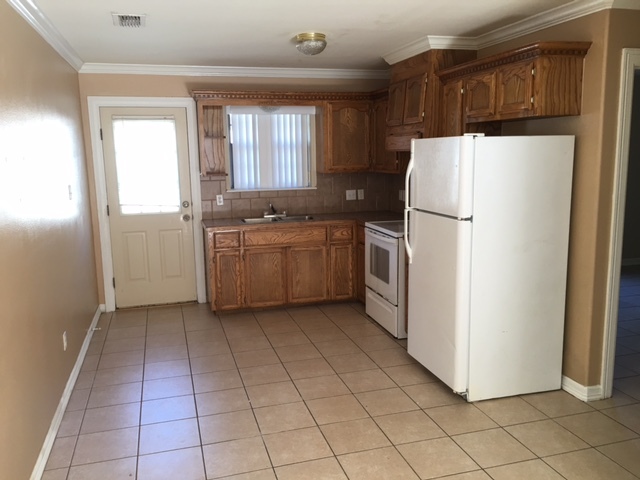 1504 E Quail St, Unit 4 in Pharr, TX - Building Photo - Building Photo