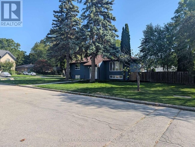 property at 10 Tangmere Rd