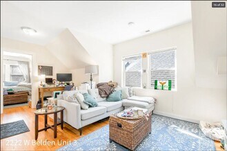 2222 W Belden Ave in Chicago, IL - Building Photo - Building Photo