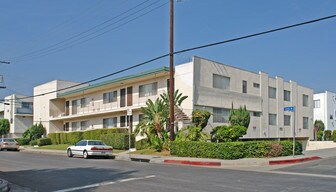 1973 S Bedford St in Los Angeles, CA - Building Photo