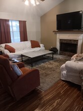 5824 Pine Lake Dr in Harrison, TN - Building Photo - Building Photo