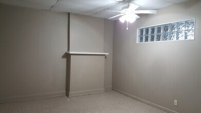 993 National Rd, Unit 2 in Wheeling, WV - Building Photo - Building Photo