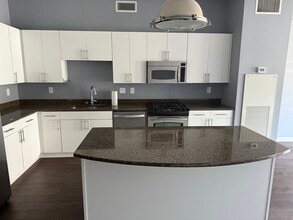 401 N 2nd St, Unit 219 in Minneapolis, MN - Building Photo - Building Photo