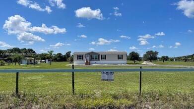 1250 Homestead Ave in Clewiston, FL - Building Photo - Building Photo
