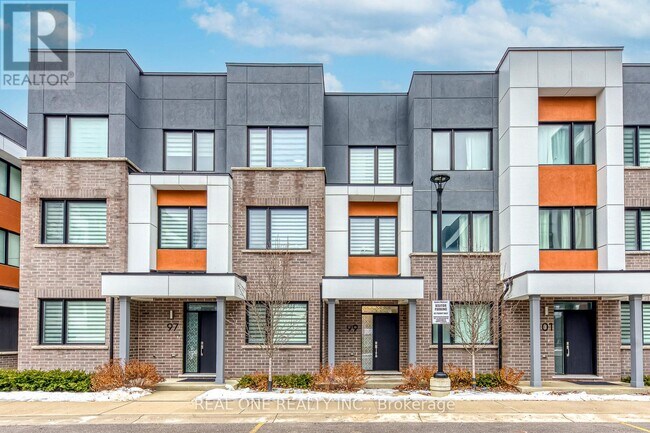 99 Grovewood Common in Oakville, ON - Building Photo - Building Photo