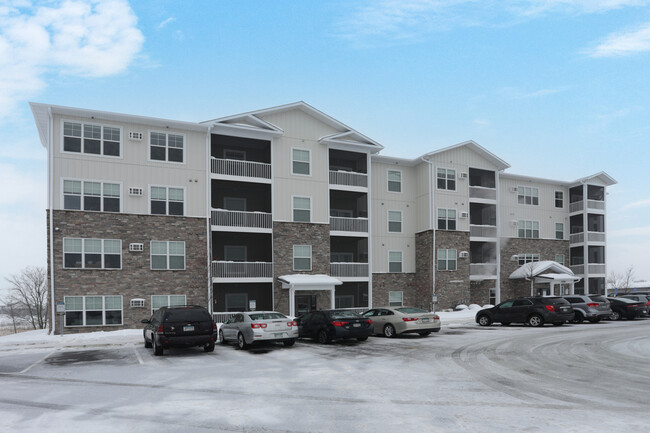 Timber Ridge North & South Buildings in Forest Lake, MN - Building Photo - Building Photo