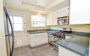 1300 Gina Dr in Oxnard, CA - Building Photo - Building Photo