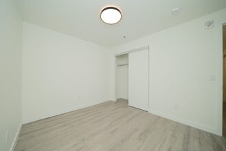 433 Main St in Winnipeg, MB - Building Photo - Building Photo