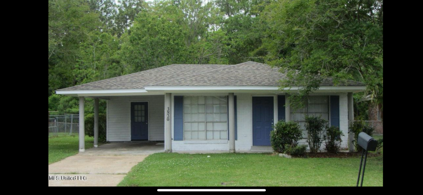 3820 Monterey Dr in Gulfport, MS - Building Photo