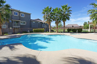 Palmilla Townhomes in North Las Vegas, NV - Foto de edificio - Building Photo