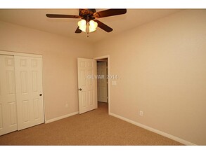 9129 Ripple Ridge Ave in Las Vegas, NV - Building Photo - Building Photo