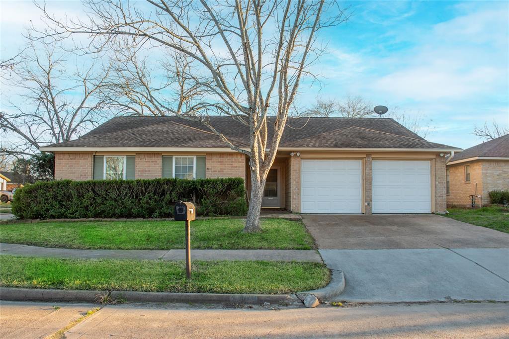 17723 Wolf Hollow Dr in Houston, TX - Building Photo