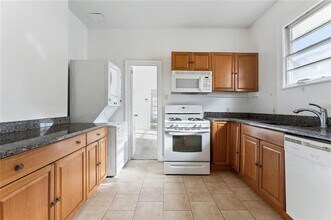 2914 Calhoun St in New Orleans, LA - Building Photo - Building Photo