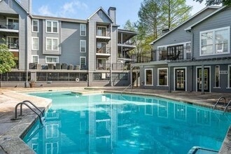 635 Granville Ct, Unit 635 in Atlanta, GA - Building Photo - Building Photo